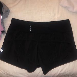 Black Lulu Speed Short